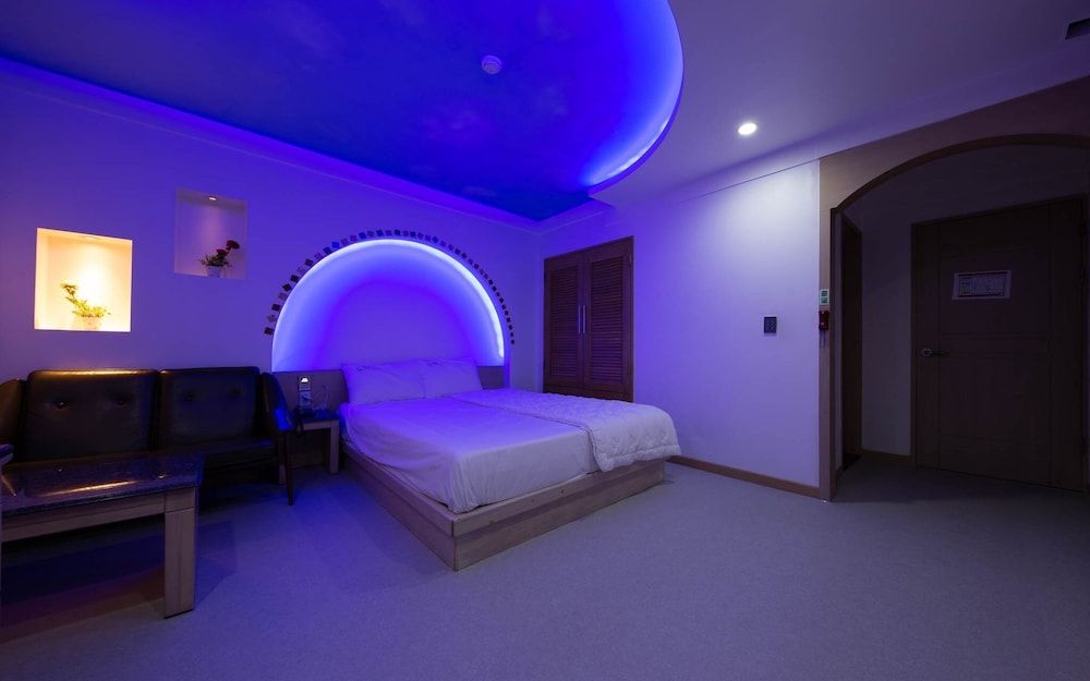 undefined Daejeon Yuseong Cinema Etel 2