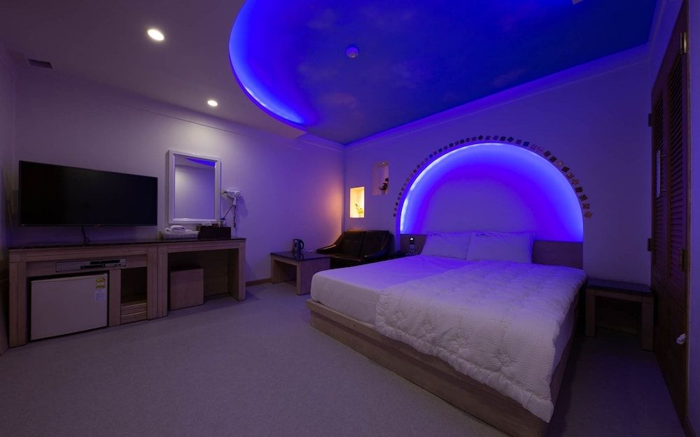 undefined Daejeon Yuseong Cinema Etel