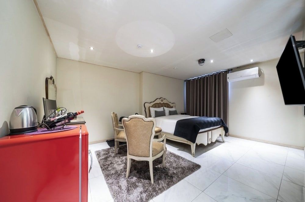 KAYLA HOTEL Annex A Building - Loft Suite 2