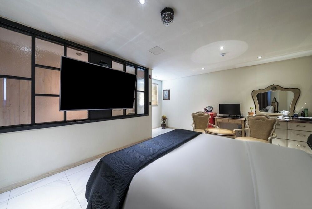 KAYLA HOTEL Annex A Building - Loft Suite 5