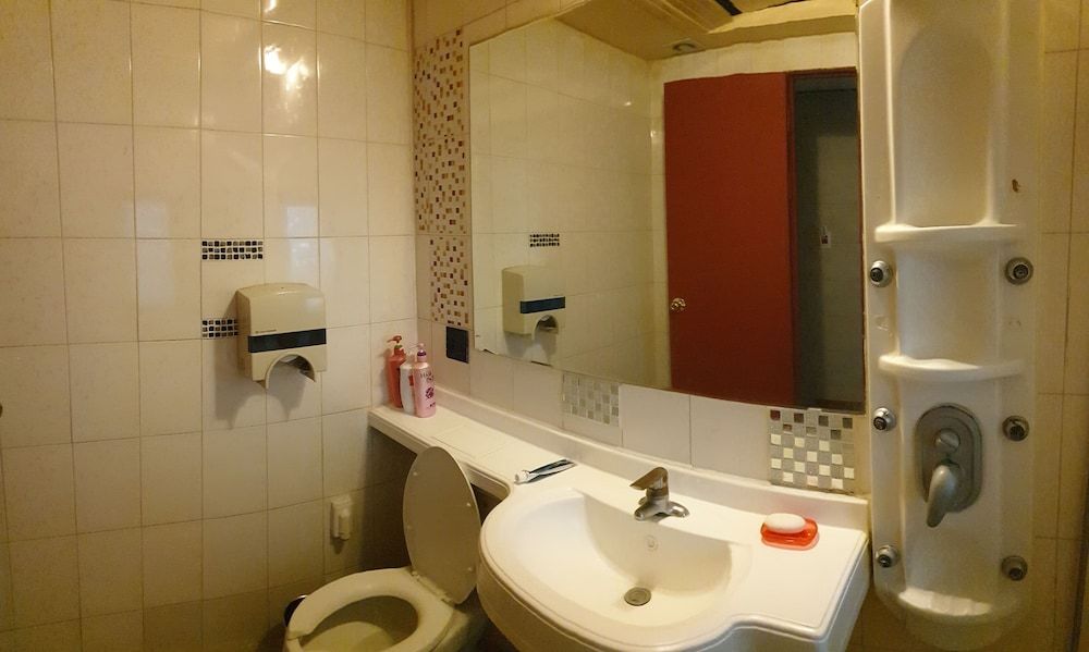 Romance Motel Ondol Room 6