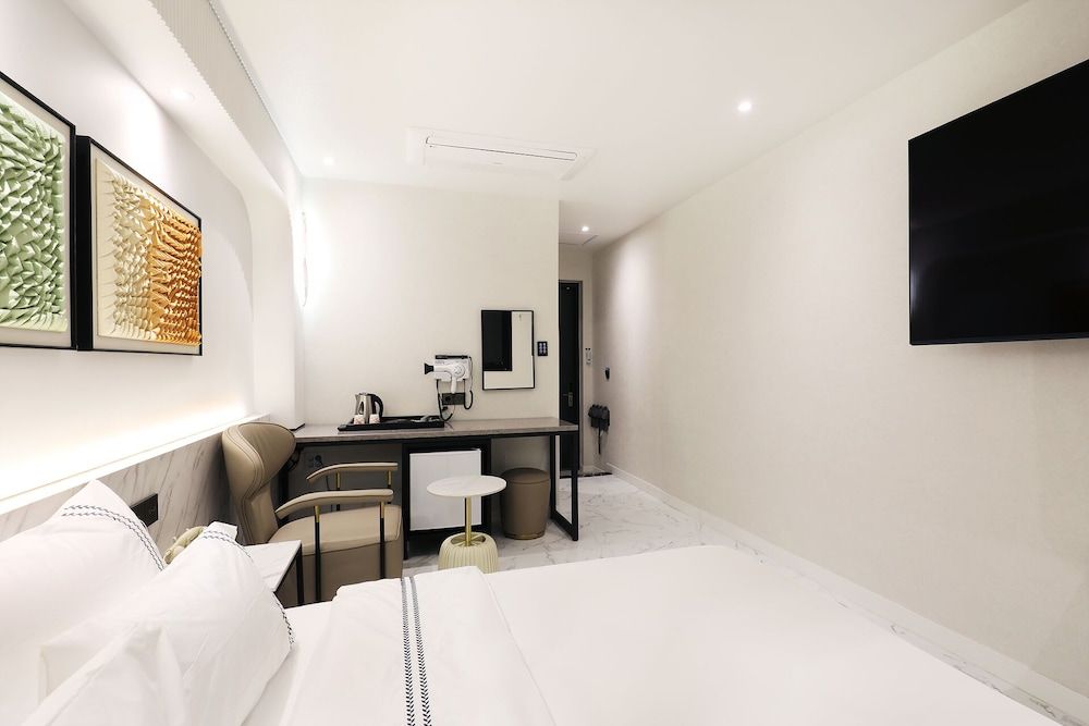 Mari Hotel Chungju Standard Room 3