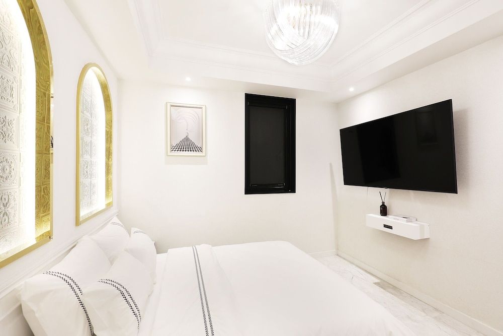 Mari Hotel Chungju Deluxe Room 3