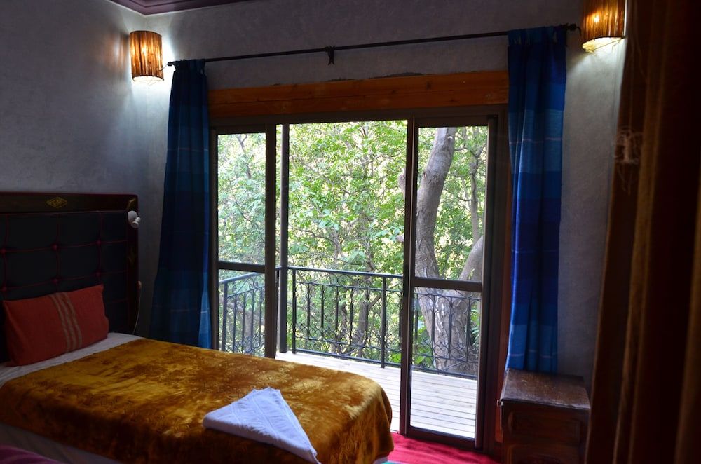 Dar Adrar Family Room, Ensuite 4