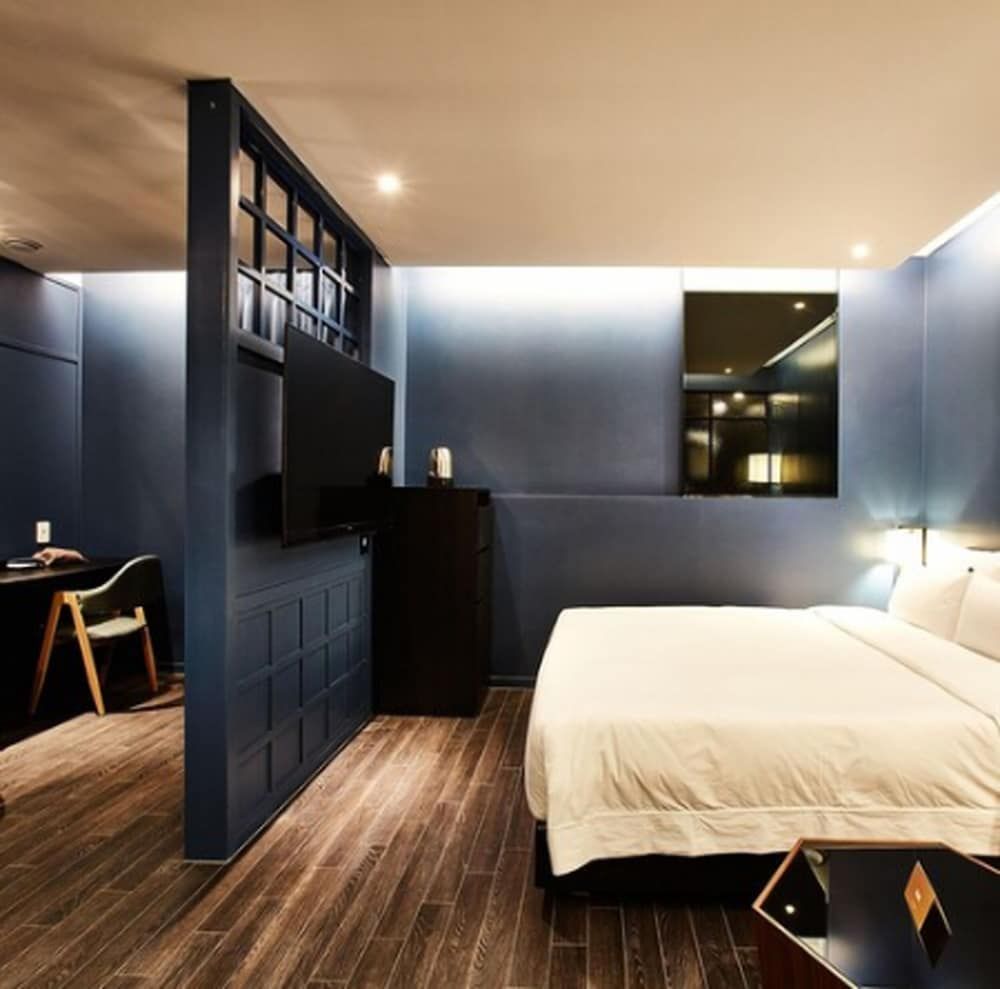 Hotel Wanted Superior Double Room 2