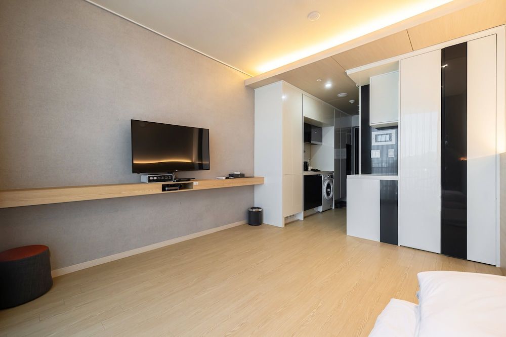 Ocean Soleview Hotel Deluxe Ondol with Terrace (Ocean View) 4