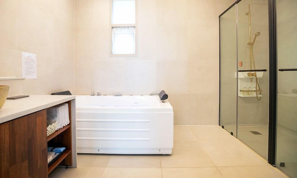 Elijah Resort Premium Pool Villa 8