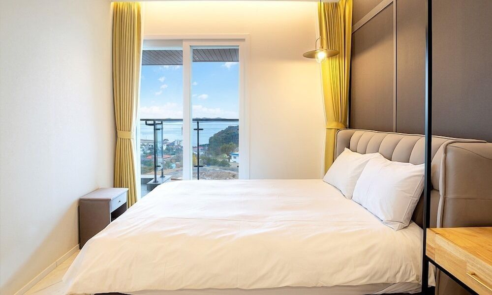 Elijah Resort Suite 2