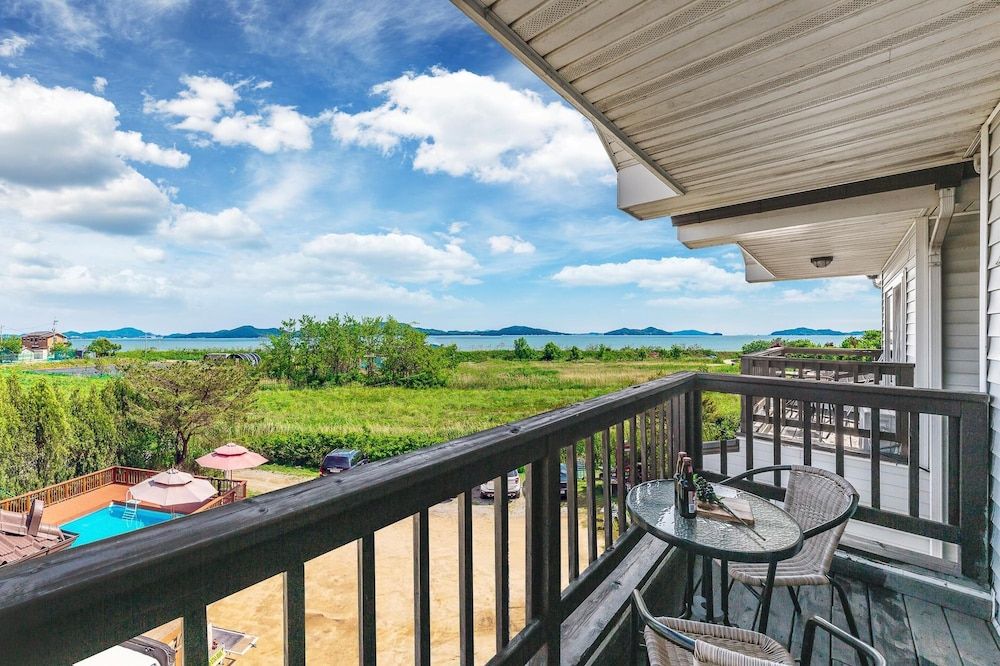 Ganghwa Rodemhouse Pension Basic Room, 1 Bedroom (Eoleji) 4