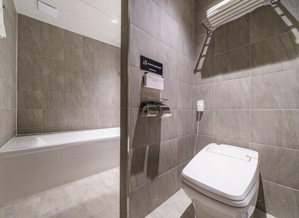 Brown Dot Hotel Eurwangri PREMIUM B 3