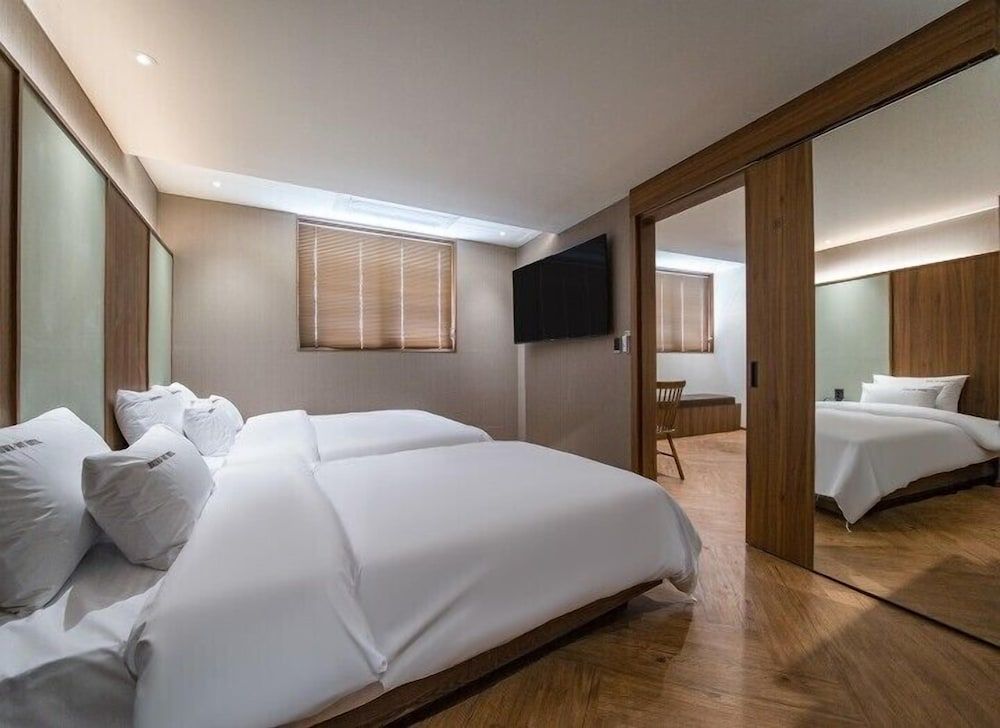 Brown Dot Hotel Eurwangri TWIN ROOM 7