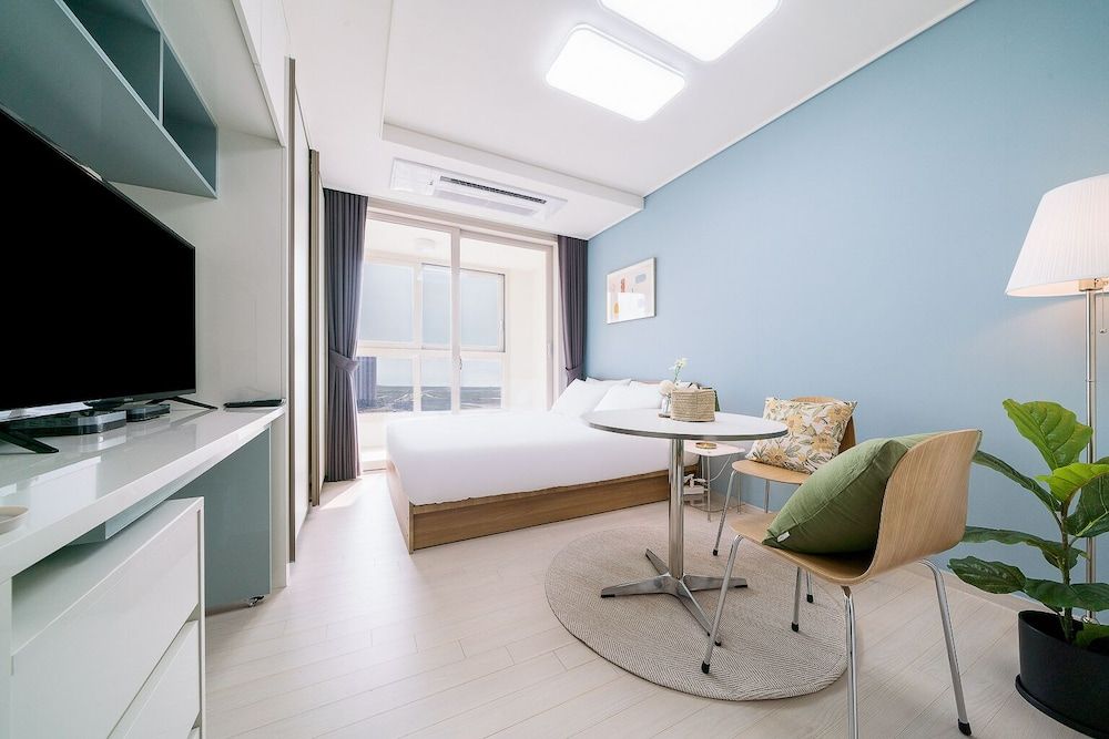 Urbanstay Songdo Moonlight Park Studio 11