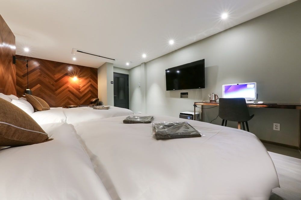 Cheongju Maryjane Hotel Family Room 2