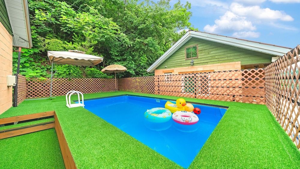 Hongcheon Stoneisland Pension