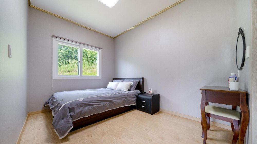 Hongcheon Stoneisland Pension Basic Room, 1 Bedroom (102) 3
