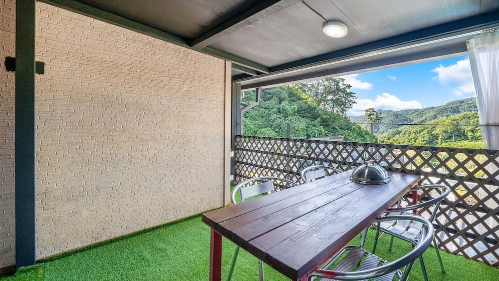 Hongcheon Stoneisland Pension Basic Room, 1 Bedroom (104) 3