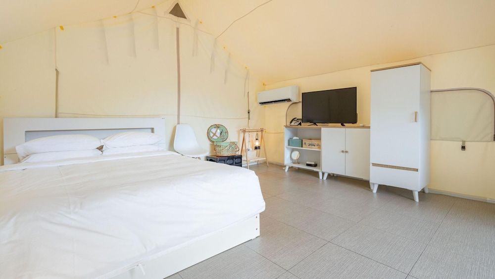 Hongcheon Toliaigeullaemping Basic Room, 1 Bedroom (Geullaemping204dong(3danji))