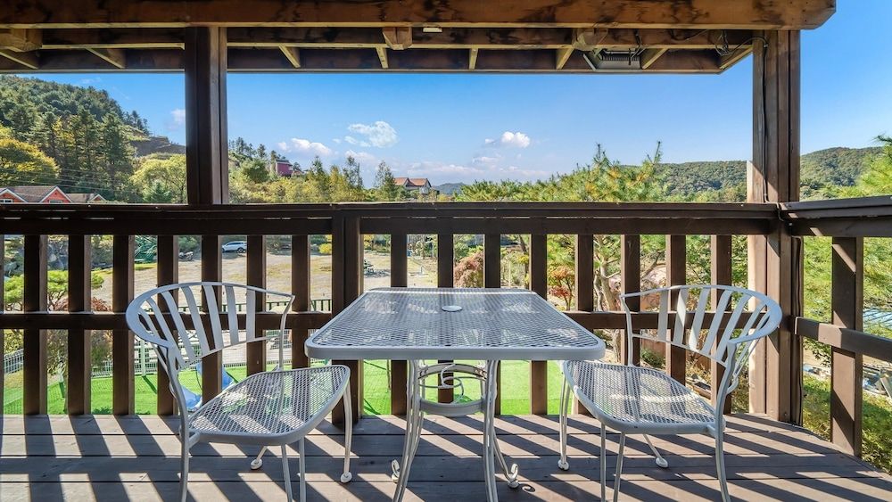 Hongcheon Byeolkaem Kidspulbilla Basic Room, 2 Bedrooms (saesbyeol1(kidsroom,poolvila)) 8