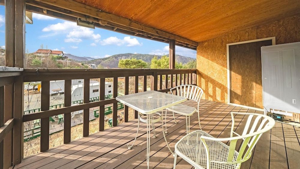 Hongcheon Byeolkaem Kidspulbilla Basic Room, 2 Bedrooms ((kidsroom,poolvila)) 7