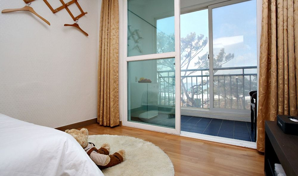 Manripo Hotel Standard Double Room 6