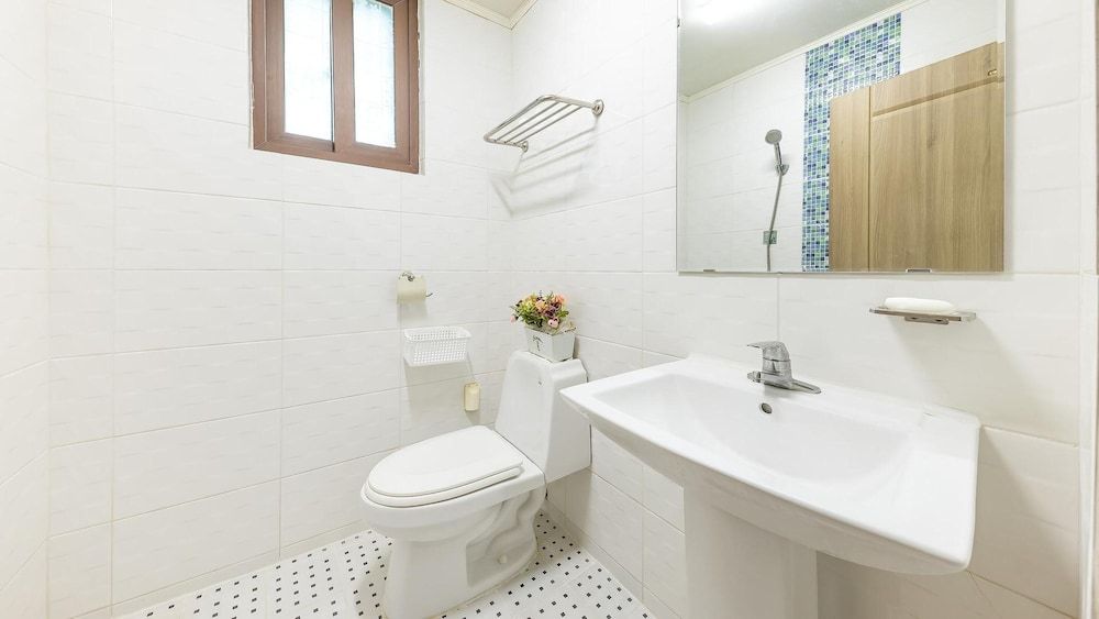 Taean Hagampo Rendezvous Pension Basic Room, 2 Bedrooms (Daehyeong room(Oceanview)) 4