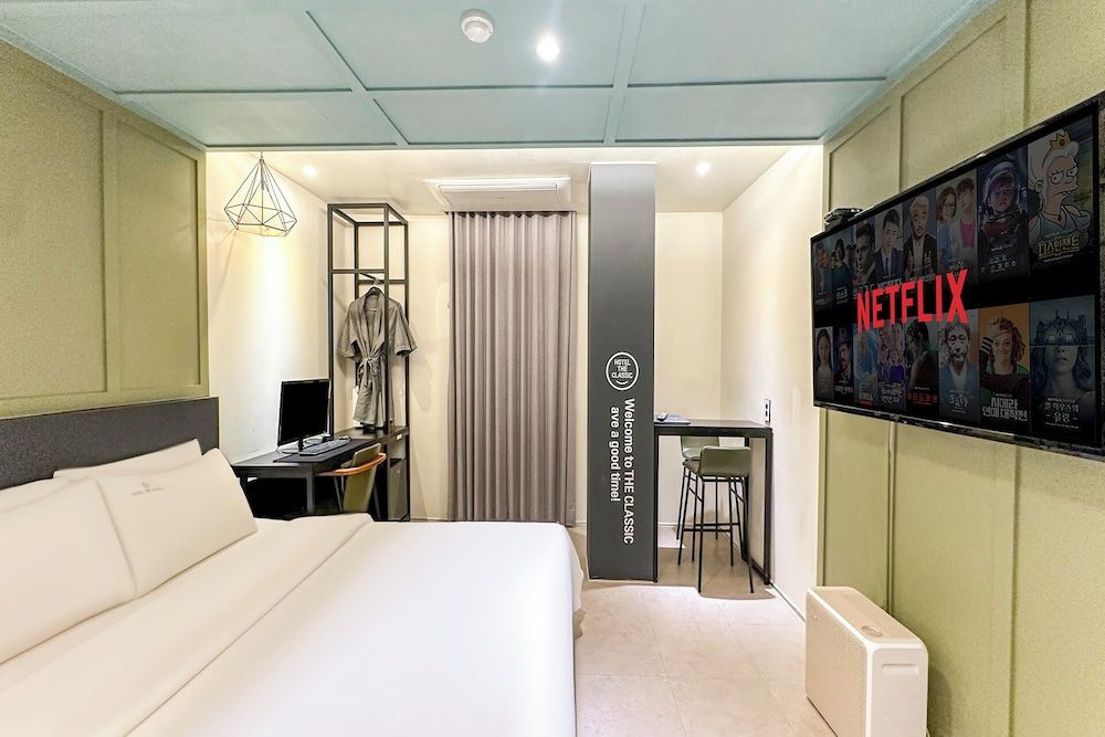 Wolgot Hotel the Classic Deluxe Double Room 5