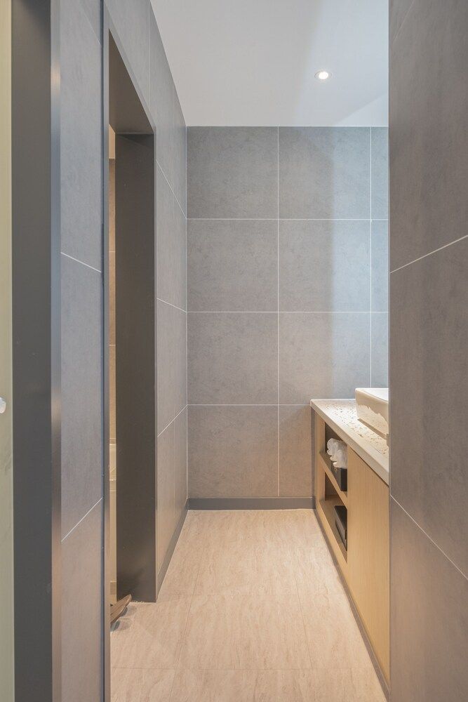 Brown Dot Geobuksum Twin Room (Randomly assigned) 16