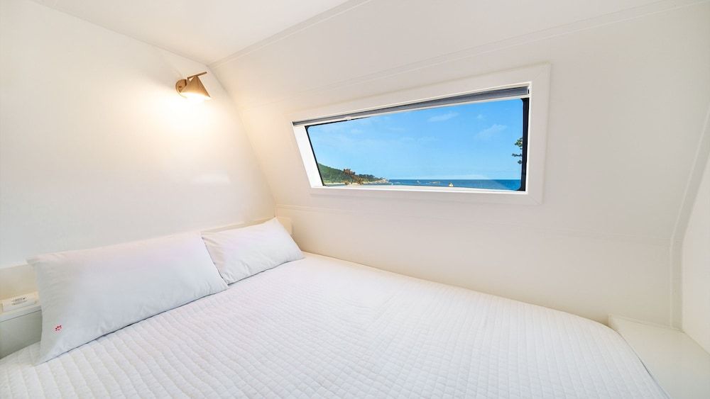 Pohang Puleungolae Caravan Basic Room, 1 Bedroom (Sinhyeonglyeogsyeori03 (Ocean View))