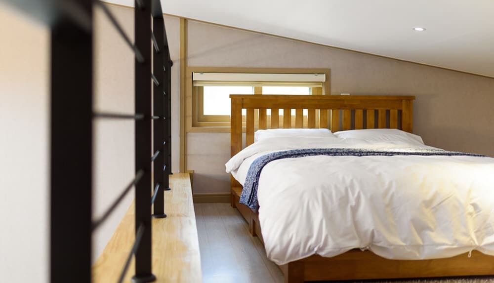 Gyeongpoen Pension Duplex (#301) 3