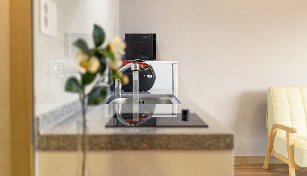 Gyeongpoen Pension Duplex (#302) 4