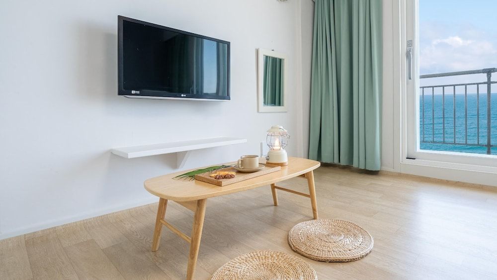 Gangneung Haerang Pension Basic Room, 1 Bedroom (402(Oceanview)) 6