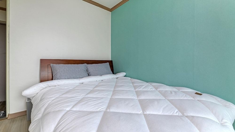 Gangneung Haerang Pension Basic Room, 1 Bedroom (306(mountain view)) 2