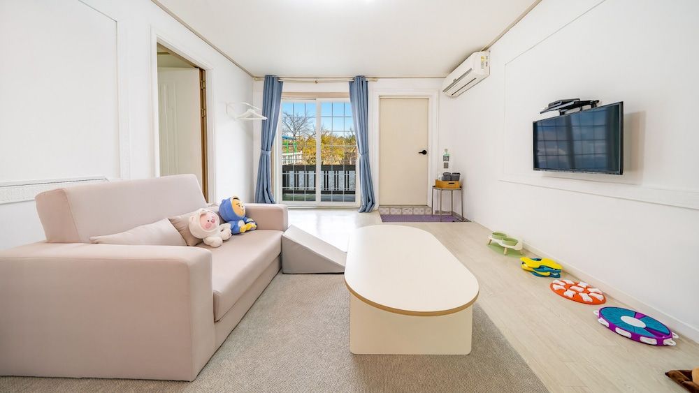 Gangneng Soowarae Pension Basic Room, 1 Bedroom (Yegreena) 9