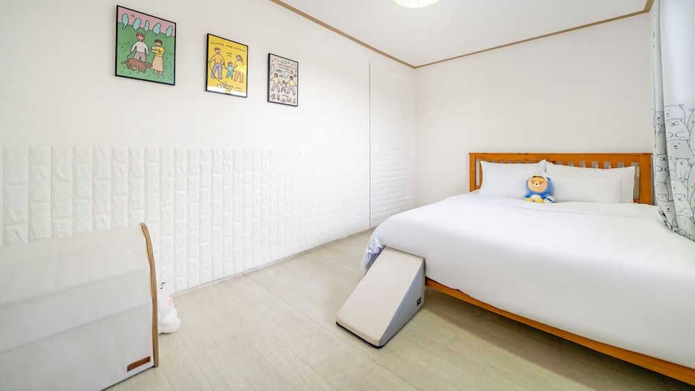 Gangneng Soowarae Pension Basic Room, 1 Bedroom (Yegreena) 2