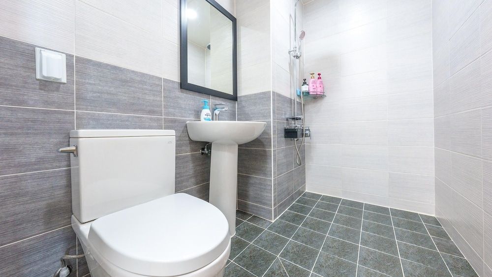 Gangneung Glad Pension Basic Room, 1 Bedroom (203) 5