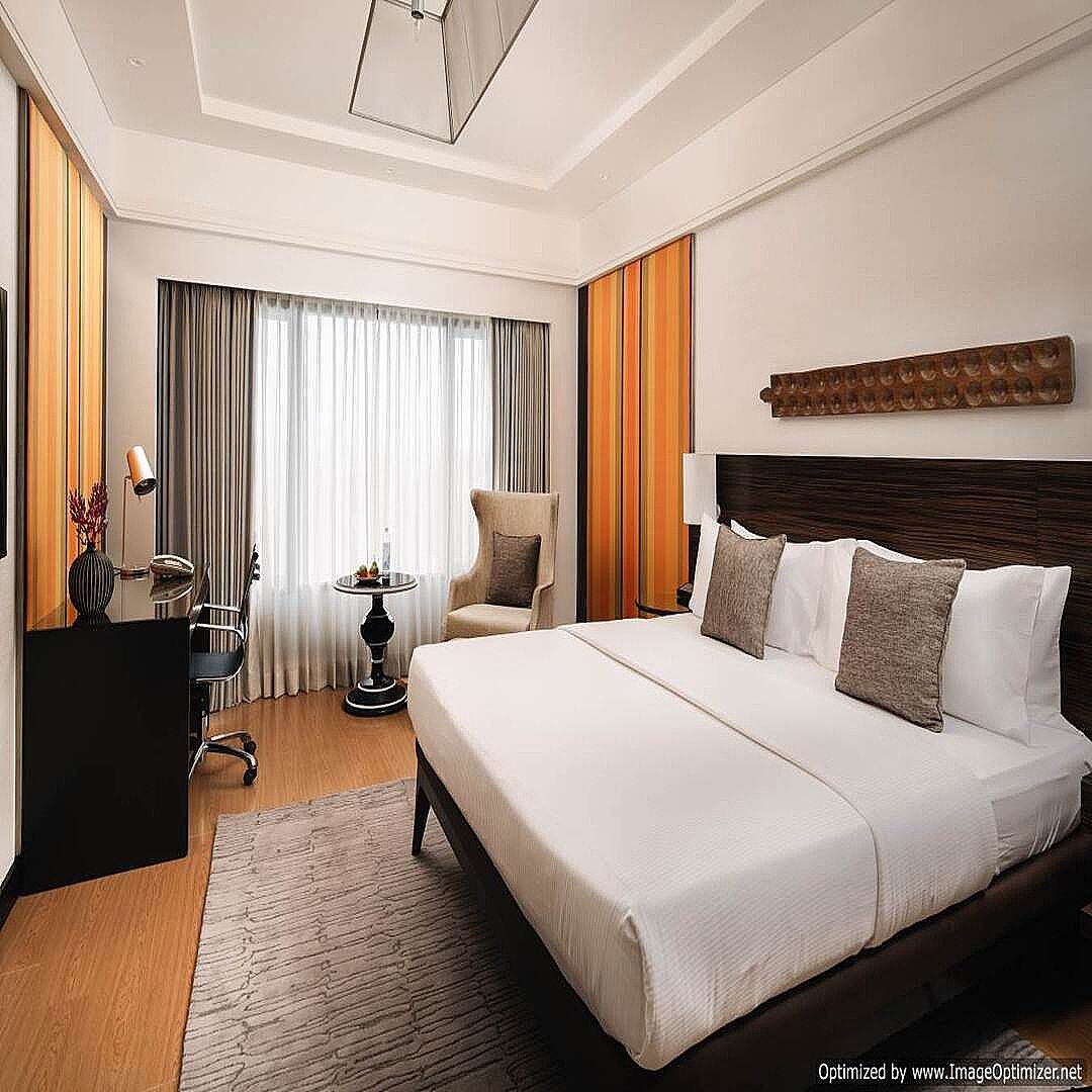 THE APARTMENT : Two Premium Bedrooms with Kitchenette