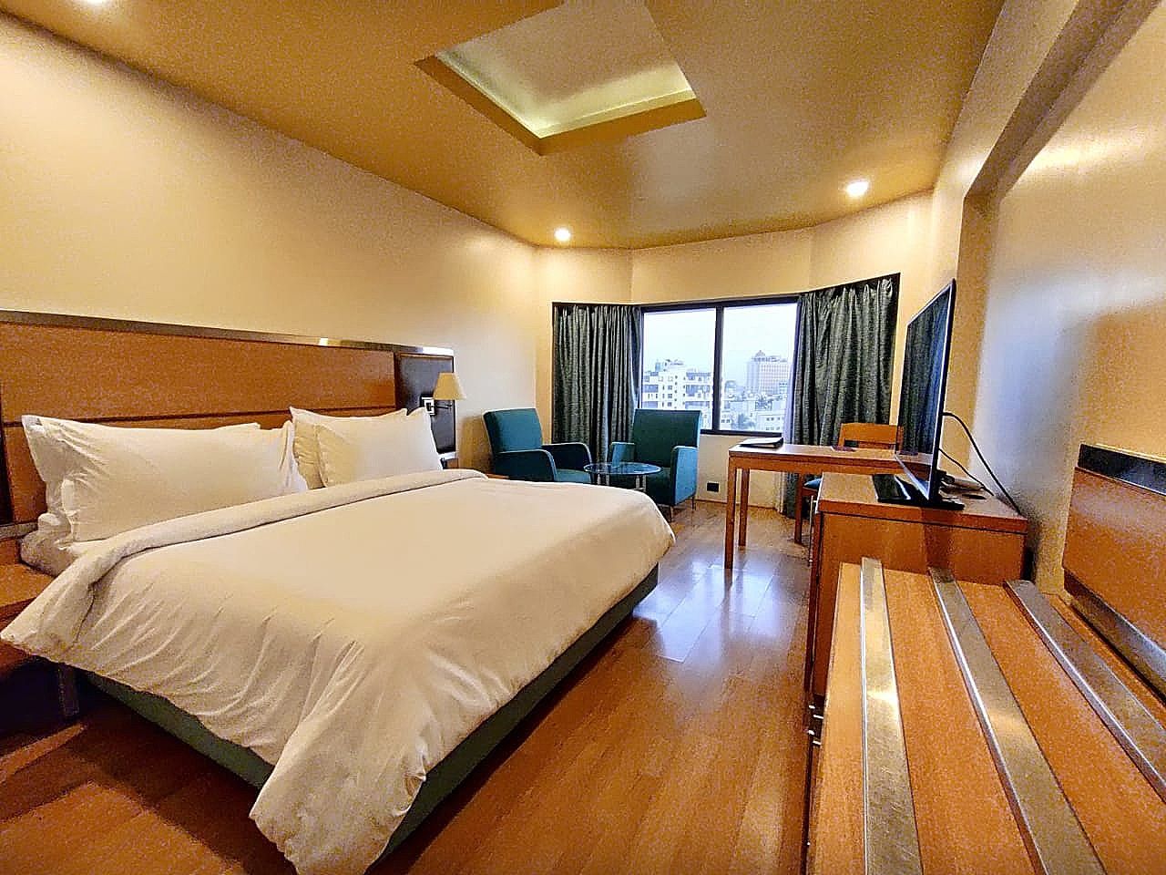 Superior Panoramic Room