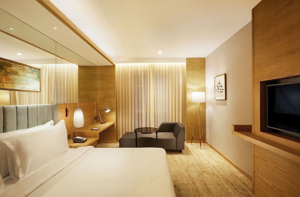 The Residency Towers Chennai Premier Room