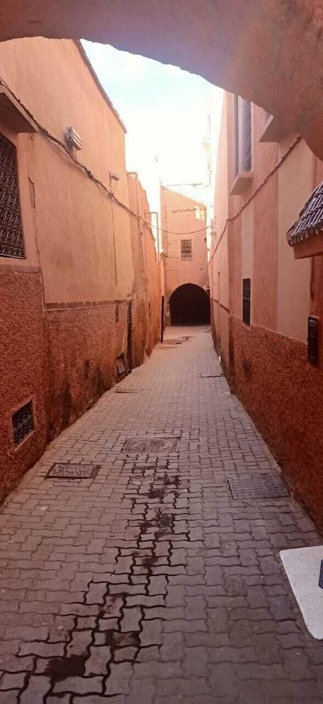 undefined Riad Tidar 4