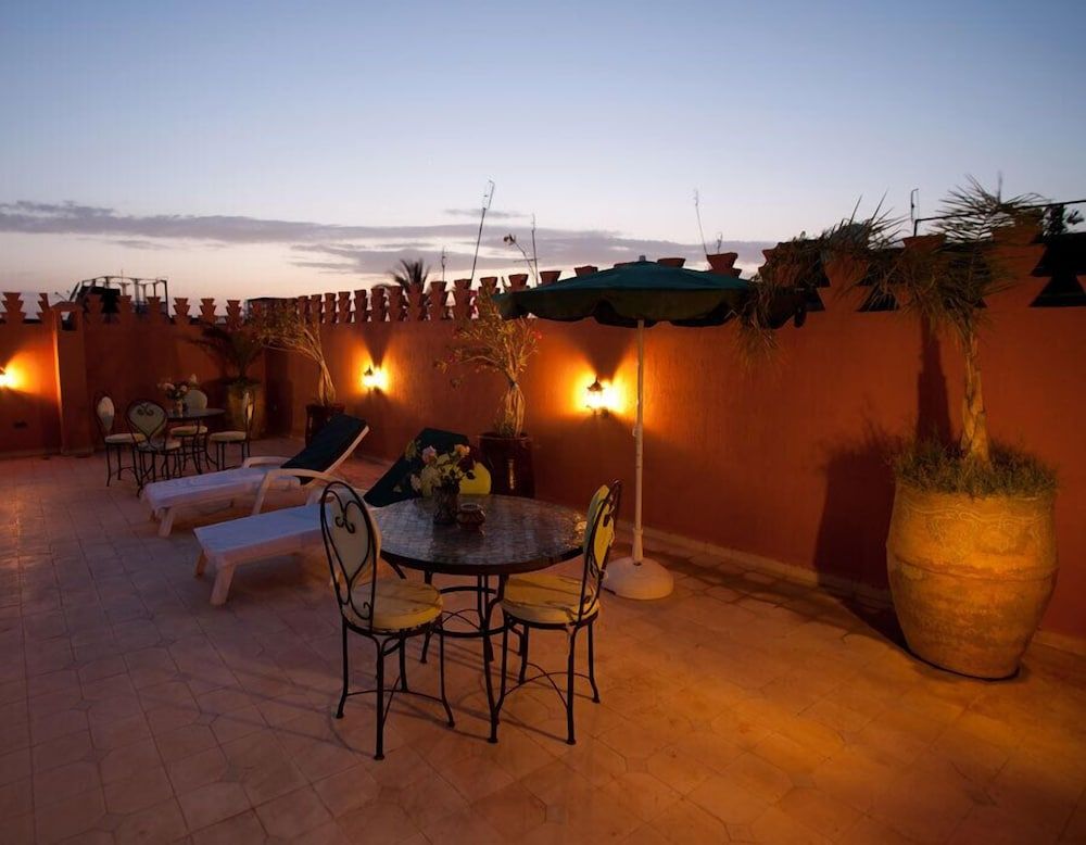 undefined Riad Tidar 8