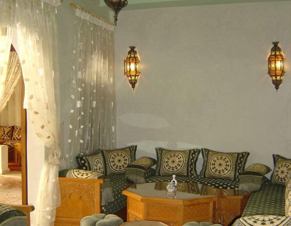 undefined Riad Tidar 7