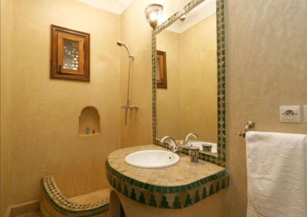 undefined Riad Araba Felice 5