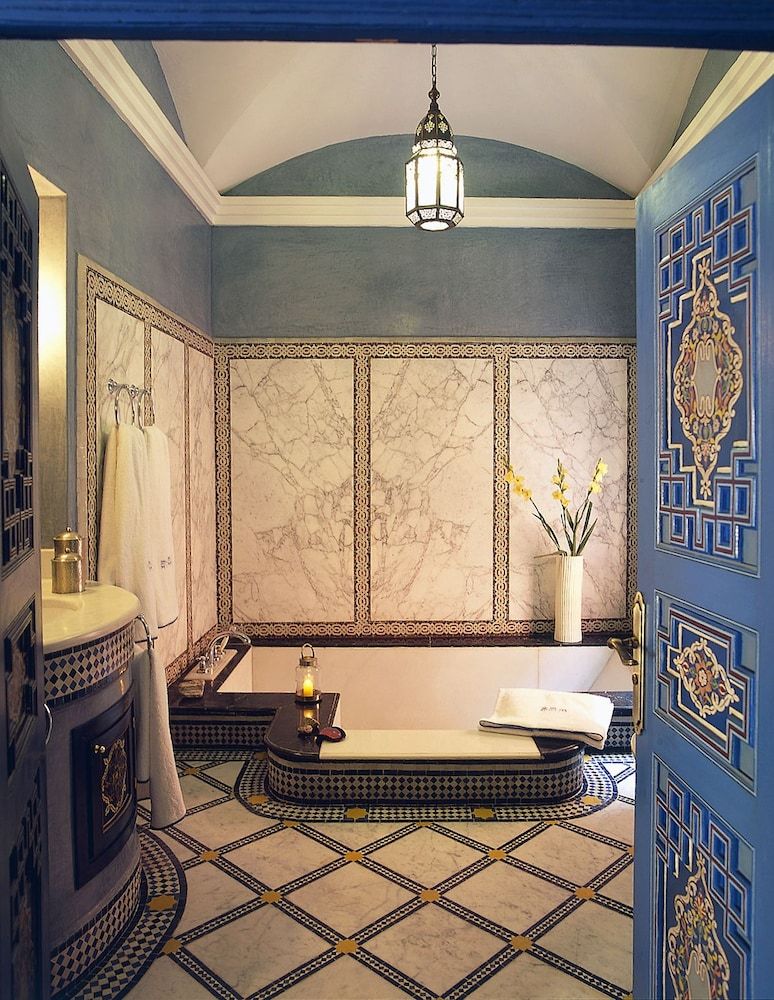 undefined Riyad Al Moussika 8