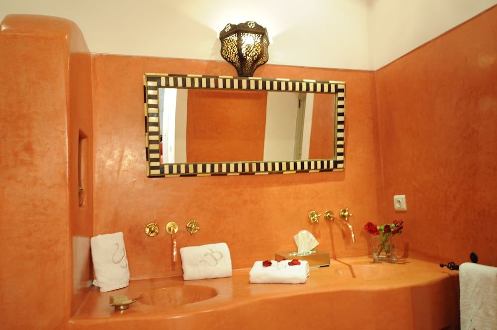 undefined Dar Asam 6