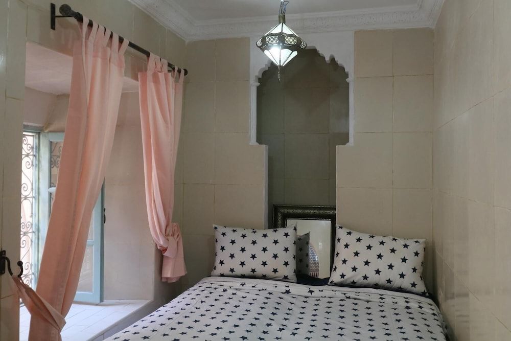 undefined Riad Ija 5