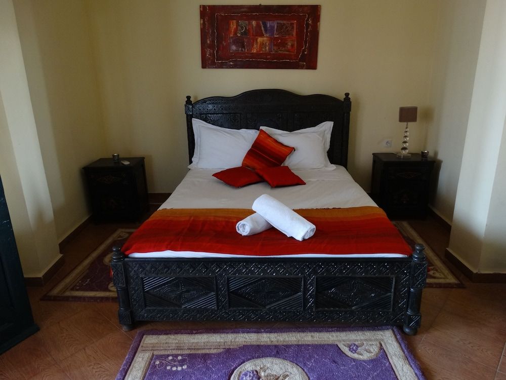 undefined Palm Auberge