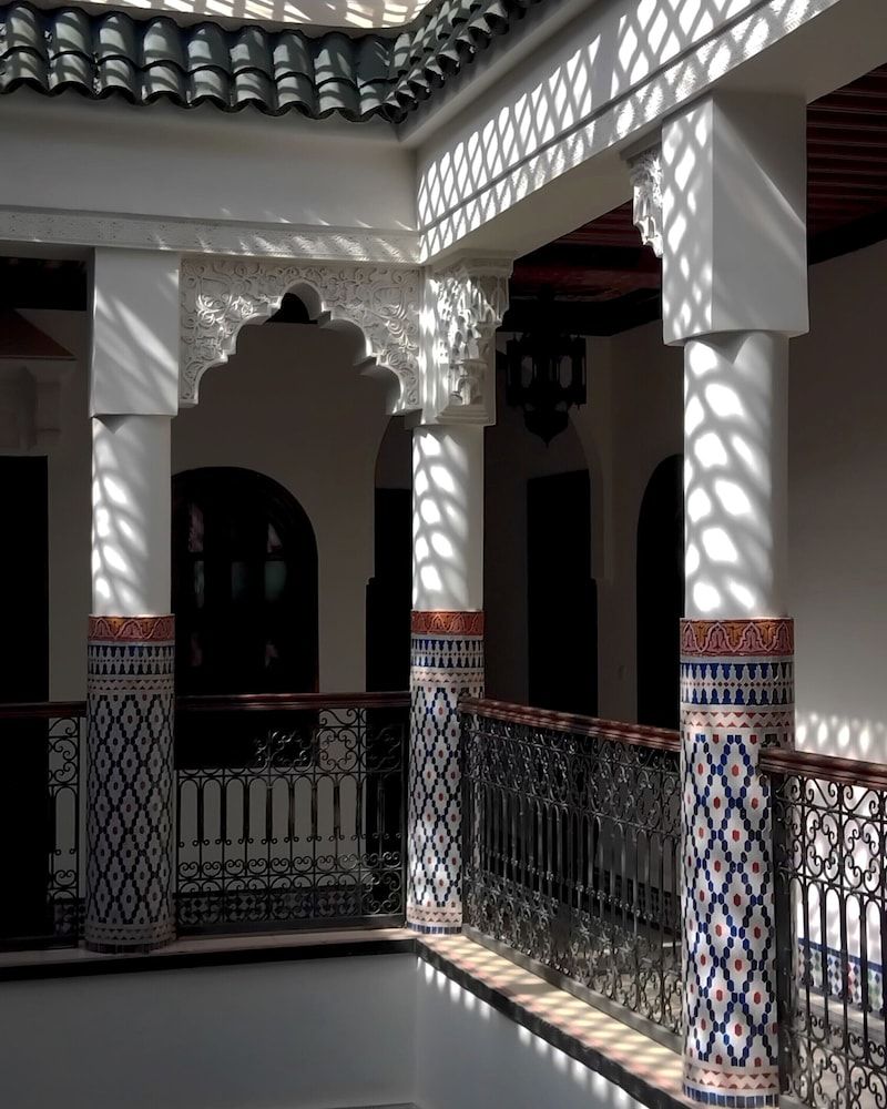 undefined Riad Yakimour 4