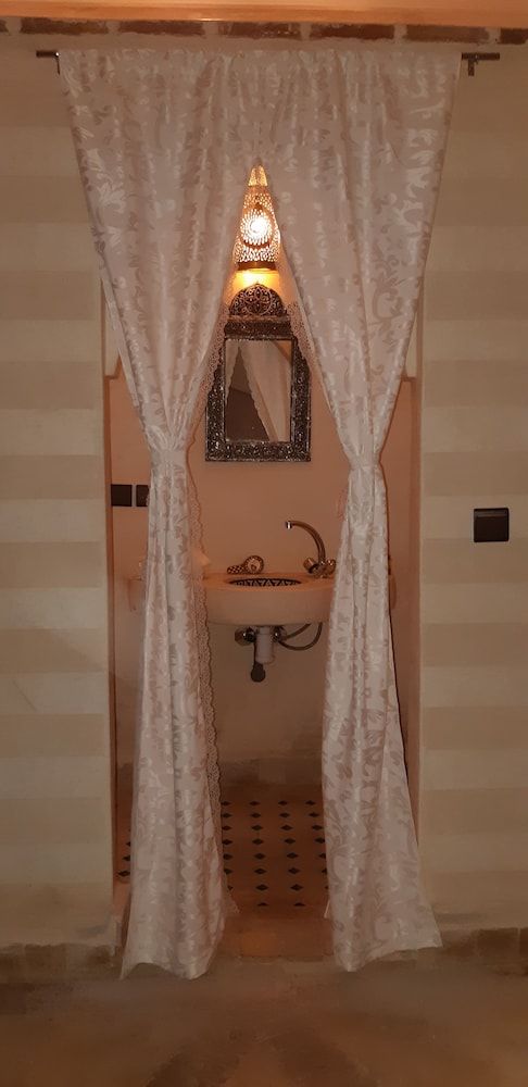 Riad Simon Deluxe Double Room, 1 Queen Bed, Non Smoking 35