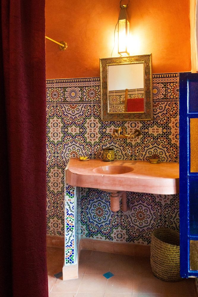 Riad Tiziri Traditional Double Room, 1 Double Bed (Aya) 3