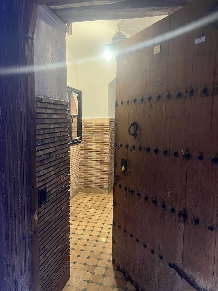 undefined RIAD SUN WEEK 2